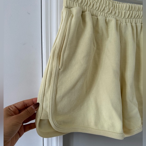 NWT Madewell Dolphin-Hem Shorts: Botanical Dye Edition - Picture 9 of 9